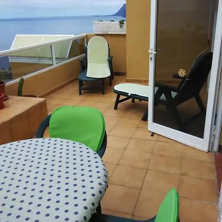 2 Bd With Stunning View