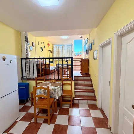 Apartment 2 Bd With Stunning View *