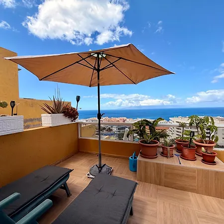 2 Bd With Stunning View Apartment *