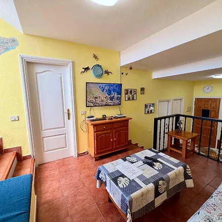 2 Bd With Stunning View